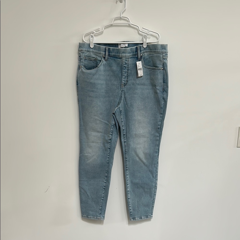 Lane Bryant NWT Light Blue Denim Jeans